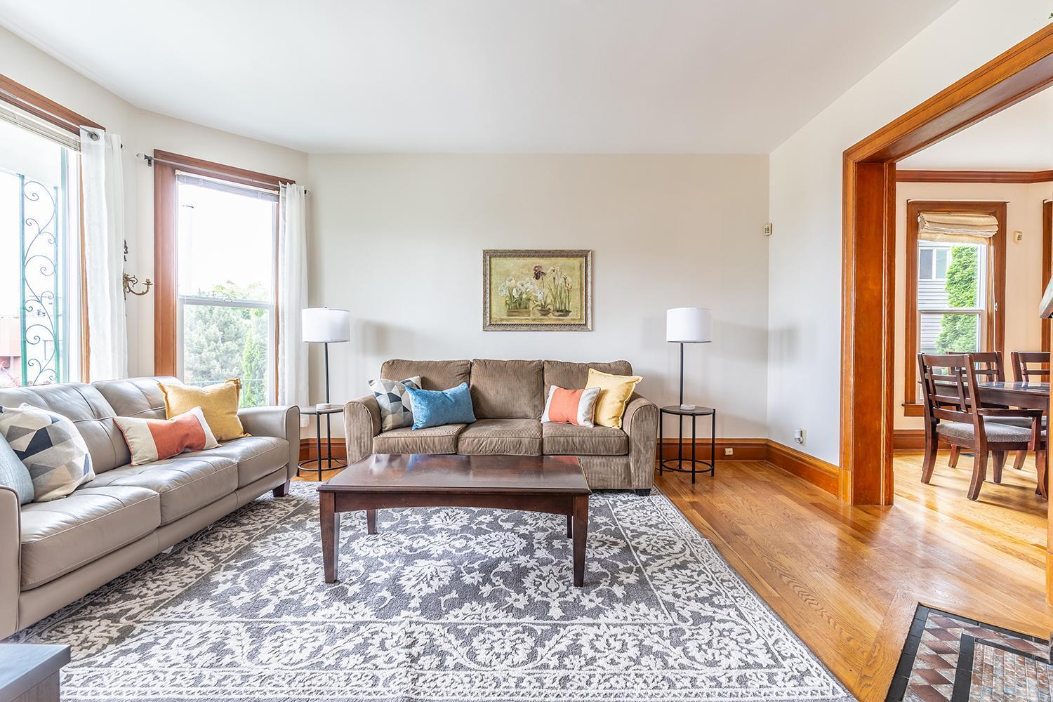 Charming Capitol Hill Craftsman Villa ซีแอตเทิล ภายนอก รูปภาพ