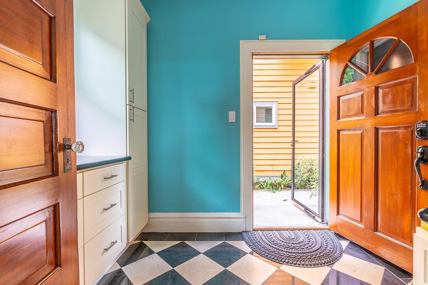 Charming Capitol Hill Craftsman Villa ซีแอตเทิล ภายนอก รูปภาพ
