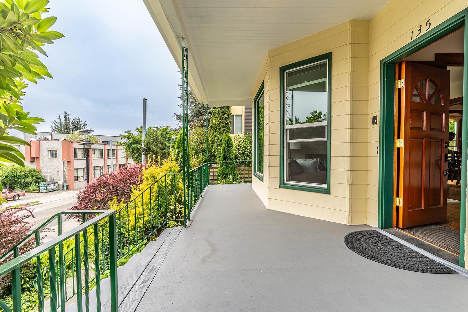 Charming Capitol Hill Craftsman Villa ซีแอตเทิล ภายนอก รูปภาพ